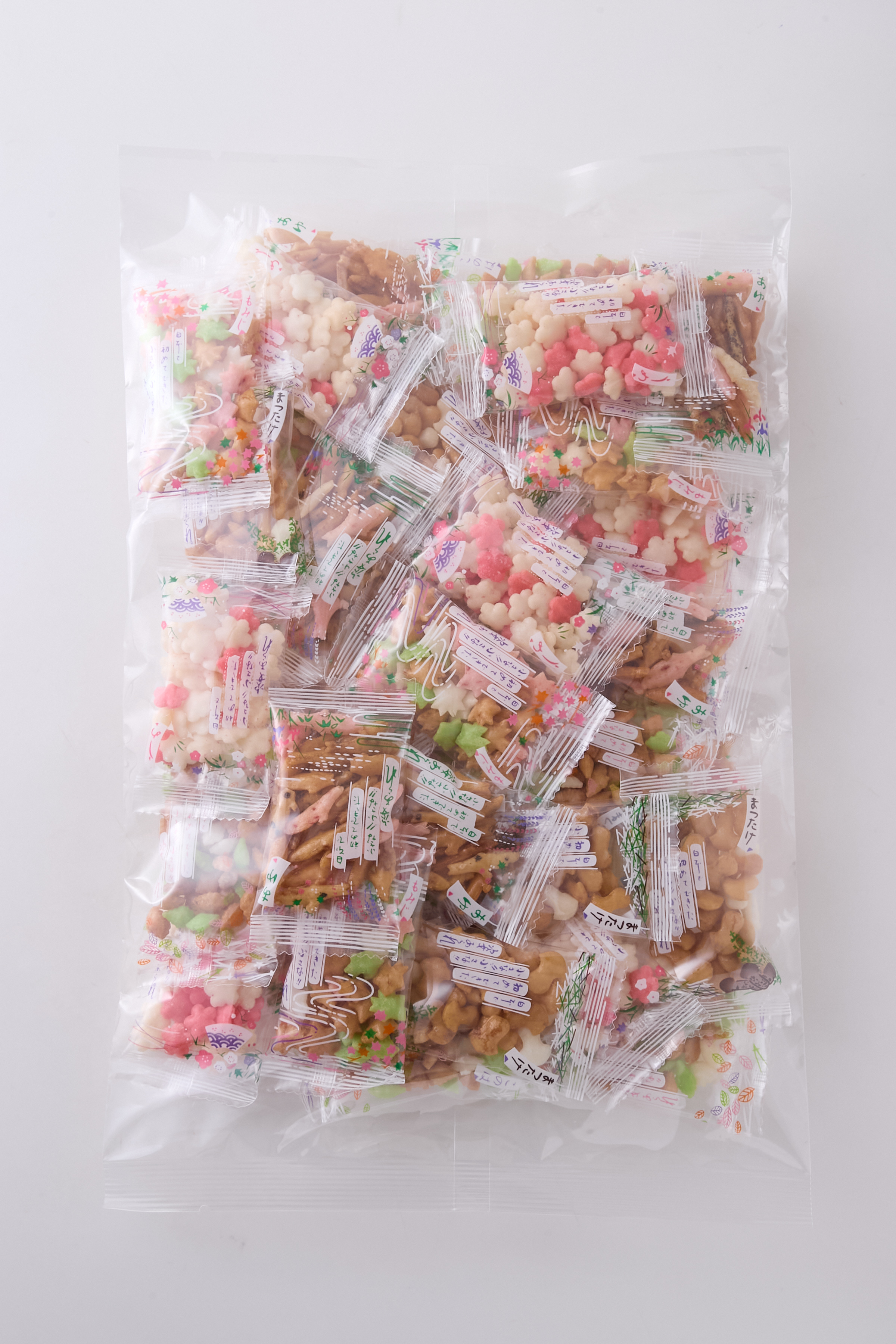 ■アナラボ■　国産もち米使用！プチ彩あられ200g